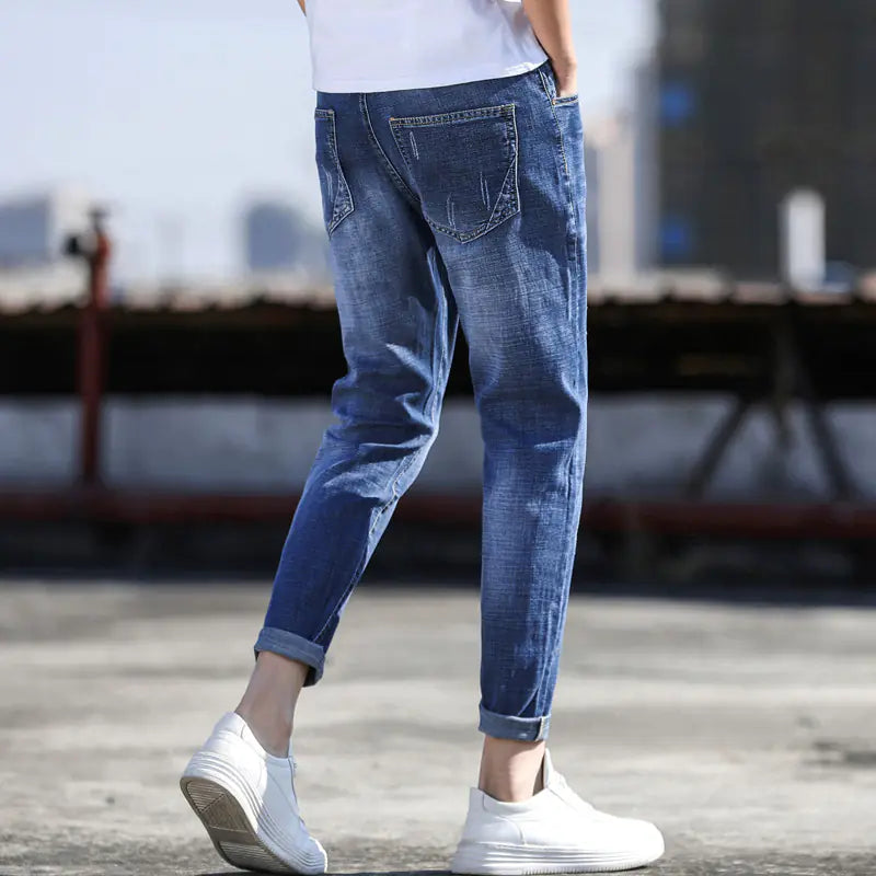Versatile Jeans for Summer Trend